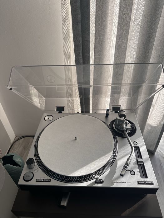 Vand Audio-Technica AT-LP140XP Silver