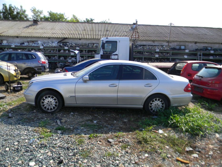 Dezmembrari  Mercedes-Benz E-CLASS (W211)  2002  > 2009 E 220 T CDI (
