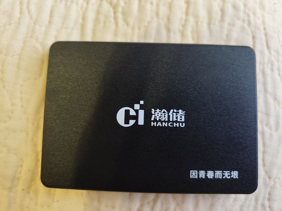 Продам SSD новый