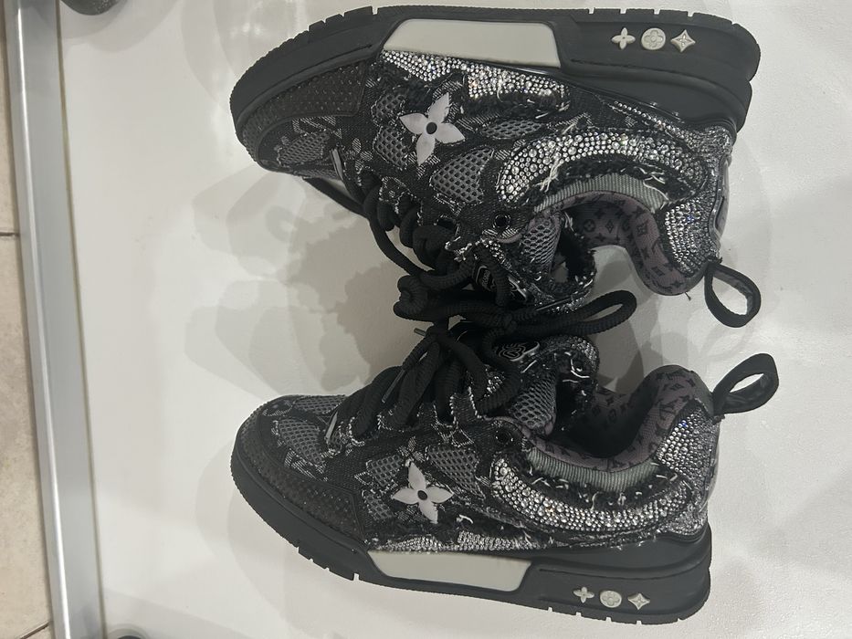 LV skates swarovski