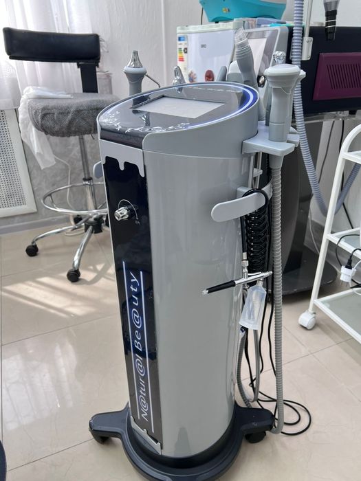 Продам косметологический аппарат 9в1