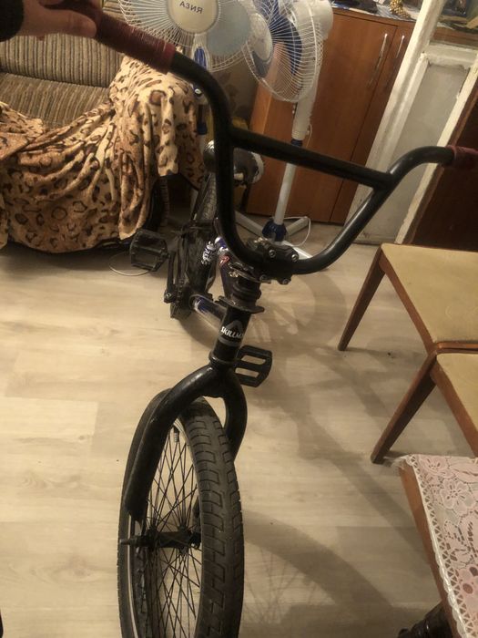 Продам велосипед bmx в хорошем состаянии