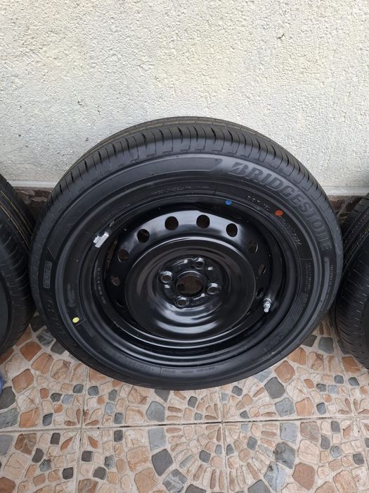 Set Jante, Cauciucuri Bridgestone, Capace NOI + TPMS Continental cadou