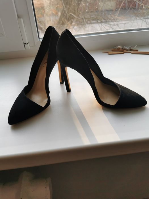 Стильные женские туфли