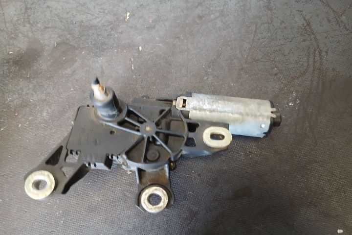 Motoras stergator luneta 1J6955711B 1J6955711B Volkswagen VW Golf a 4