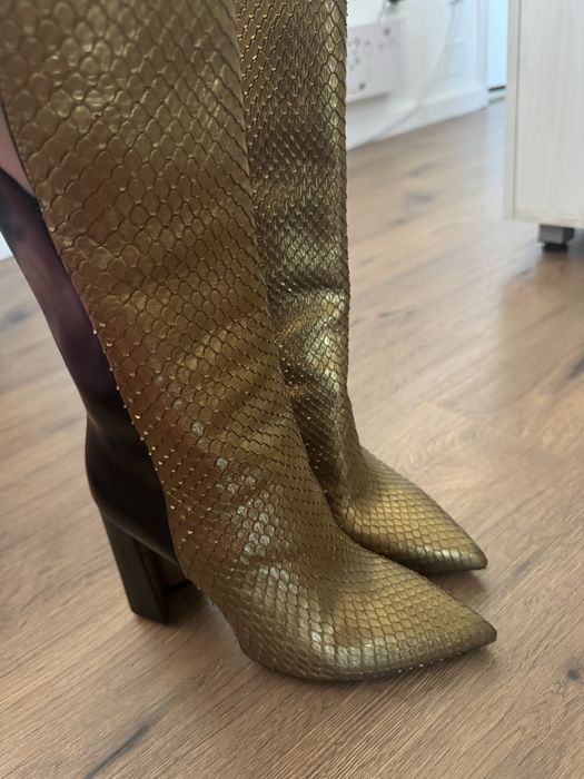 Cizme Louis Vuitton
