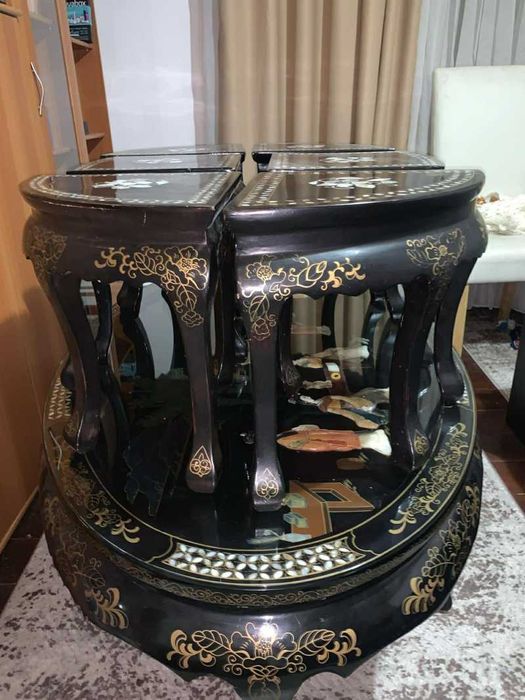 Masuta ovala cu sase scaune Intarsie negru