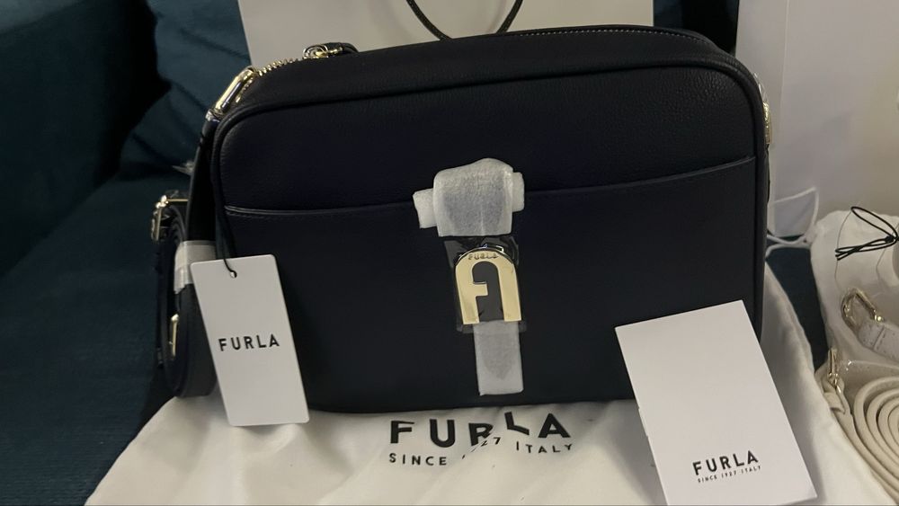 Чанти FURLA SOFIA.Топ цена.100% oригинал,със сериен номер,етикети