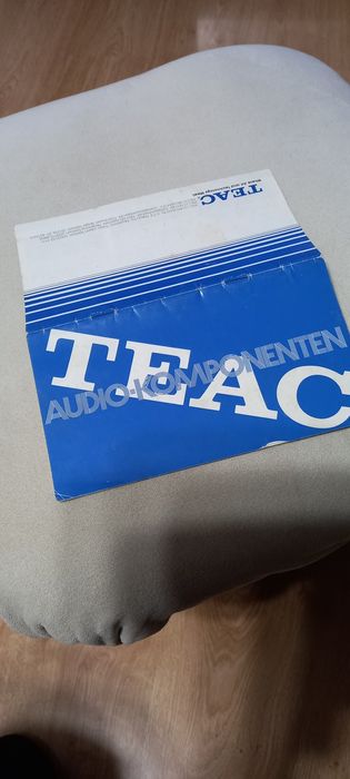 Каталози на TEAC ,PHILIPS, JAMO ,SANSUI  общо 9 бр.