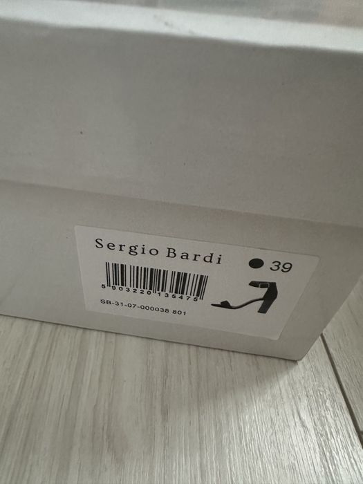 Sandale toc gros piele intoarsa marimea 39