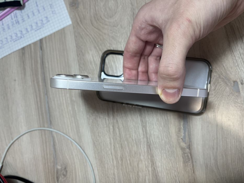 Продам Iphone 14 128gb