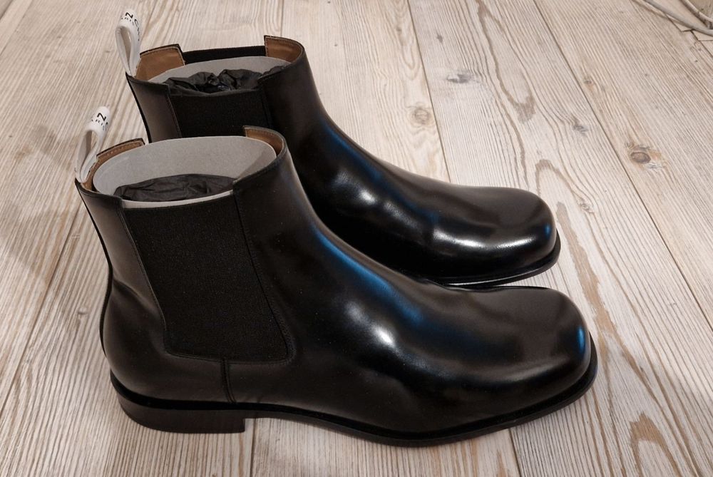 Givenchy- мъжки боти 44 номер