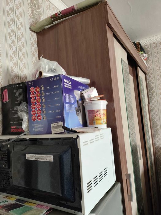 Продается модный шифоньер!