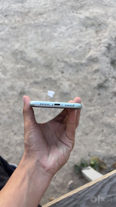 Iphone 11  128гб