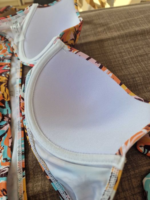 Дамски бански Л - нови