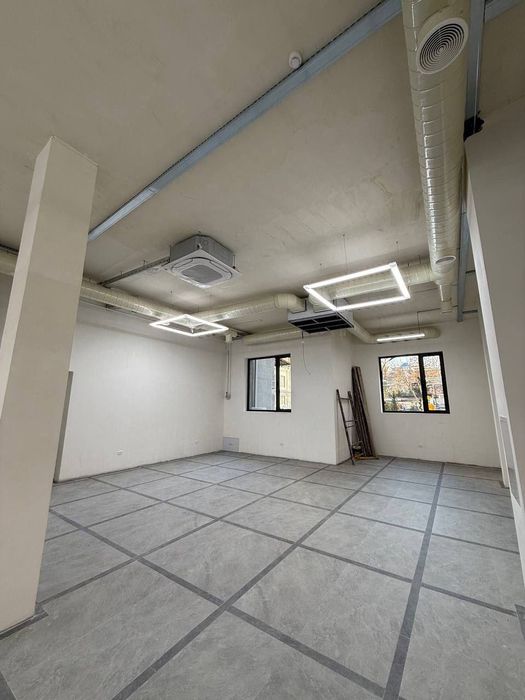 Помещения в новостройке ЖК Muhtasham на ул Ниёзбек йули Ор Алайский!!