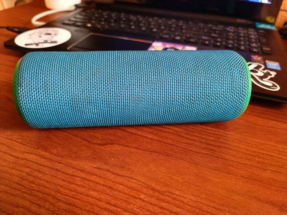 Тонколонка Logitech UE Boom 2