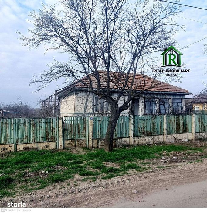 Casa la tara, 4 camere + teren 1700mp  !