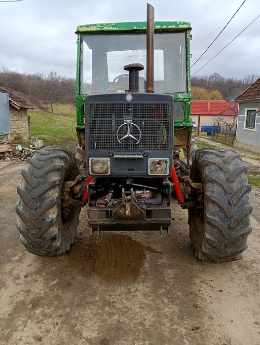 Vand tractor Mercedes MB truck 900