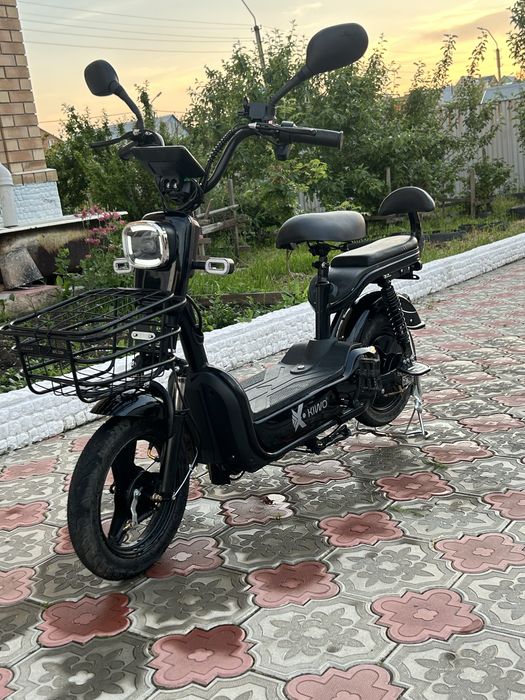 Продам электро скутер есть торг