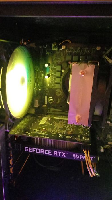 Компьютер с полной комплектацией