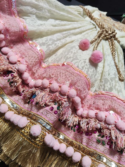 Rochie unicat făcută pe comandă, stil Boho-Chic, lucrată manual