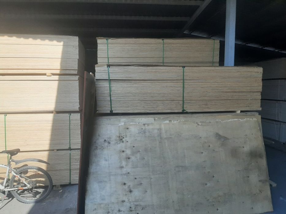 Продам фанеры  новый