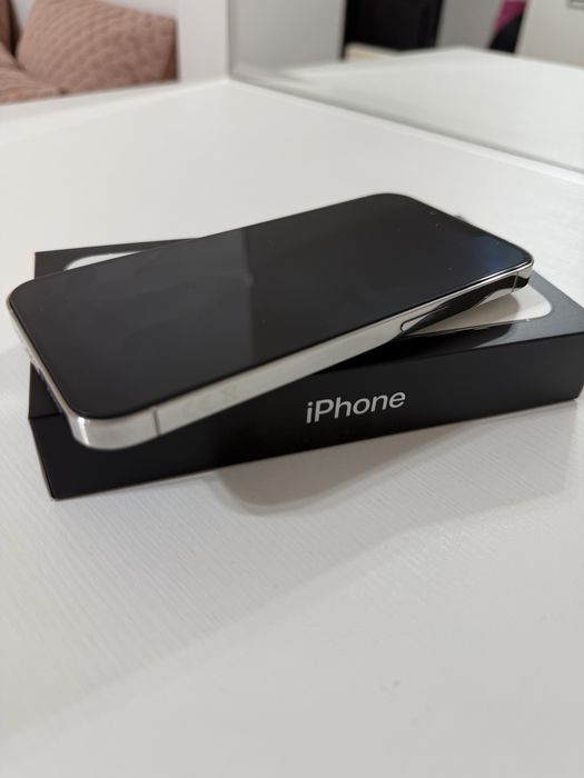 Vand iPhone 13 Pro 256 GB, ALB