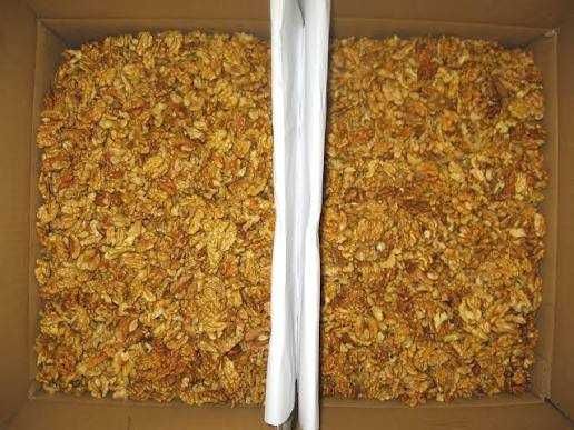 Miez de Nuca stoc permanent mixt jumătăți