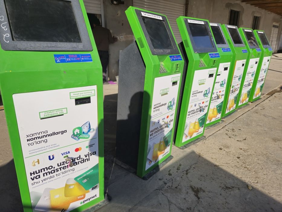 Пайнет аппарат сотилади холати яхши Москвага кетишим учун сотяпман