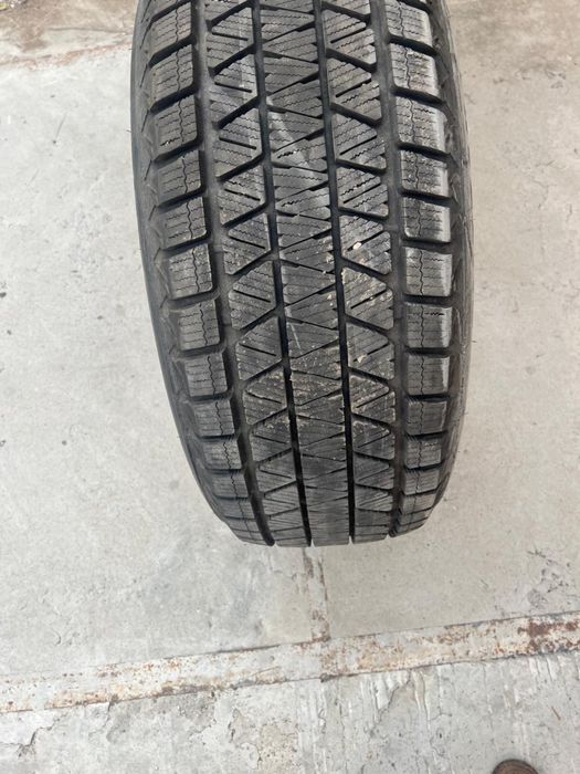 Продаш резину 275*55*R20 BRIDGESTONE
