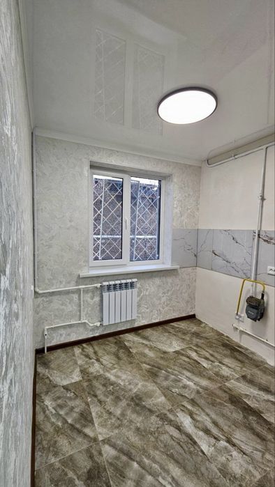 Продается однокомнатная квартира в центре города с хорошей локацией.