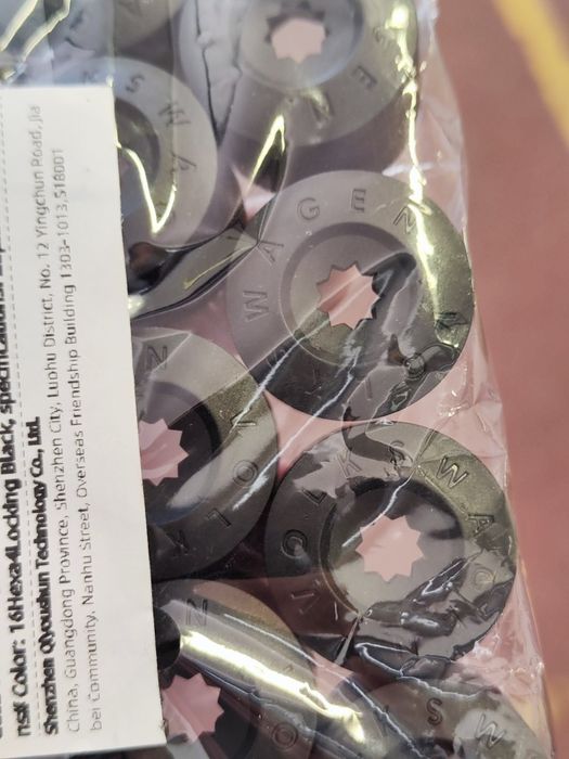 Оригинални тапи (капачки) за болтове за Volkswagen