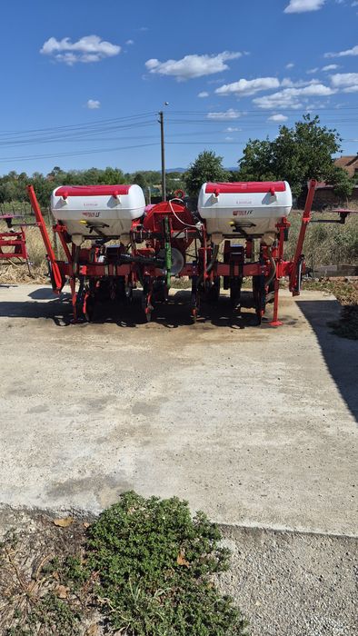 De Vanzare John Deere 6400