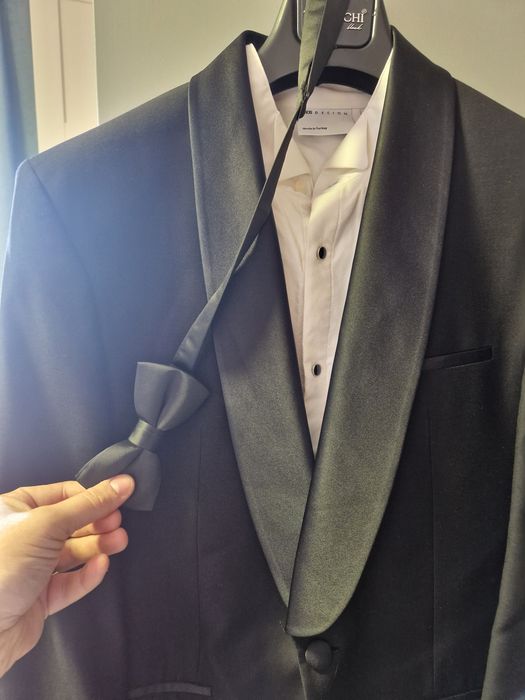 Costum elegant complet bărbați – stare impecabilă (ca nou)