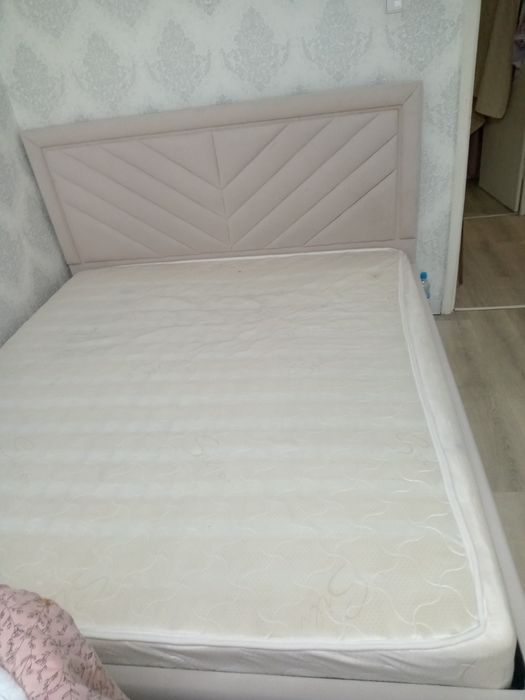 Продам кровать срочно