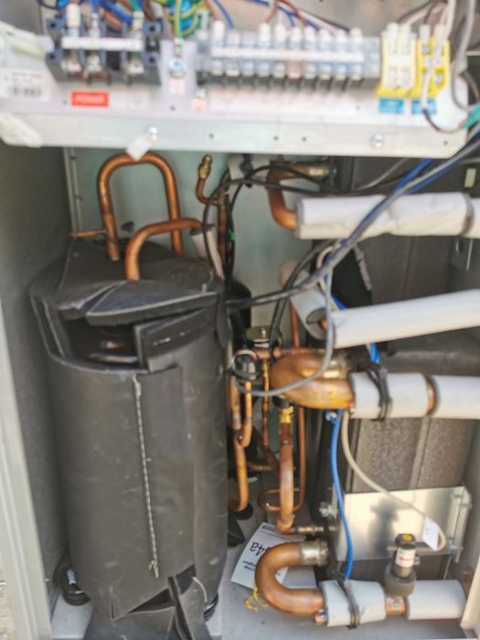 Термопомпа 16kW LG Therma V Split сплит система - За ремонт или части