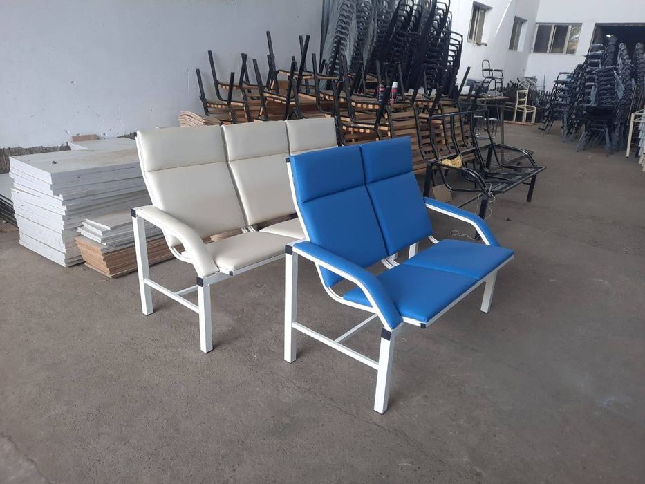 Скамейка для ожидания зала любая стиль