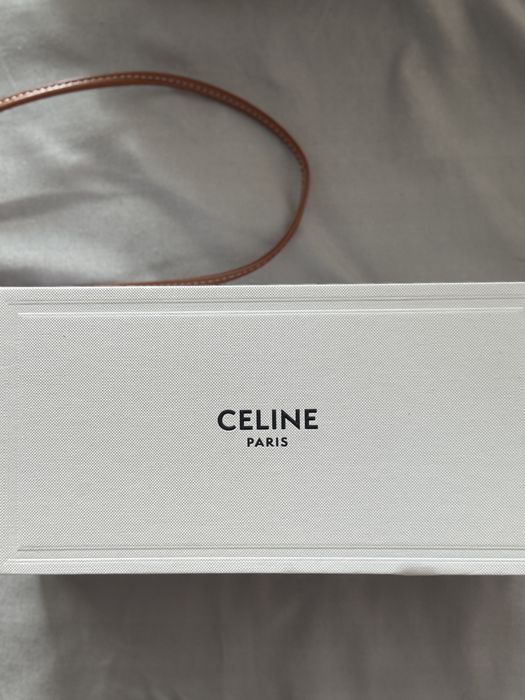 Очки солнцезащитные