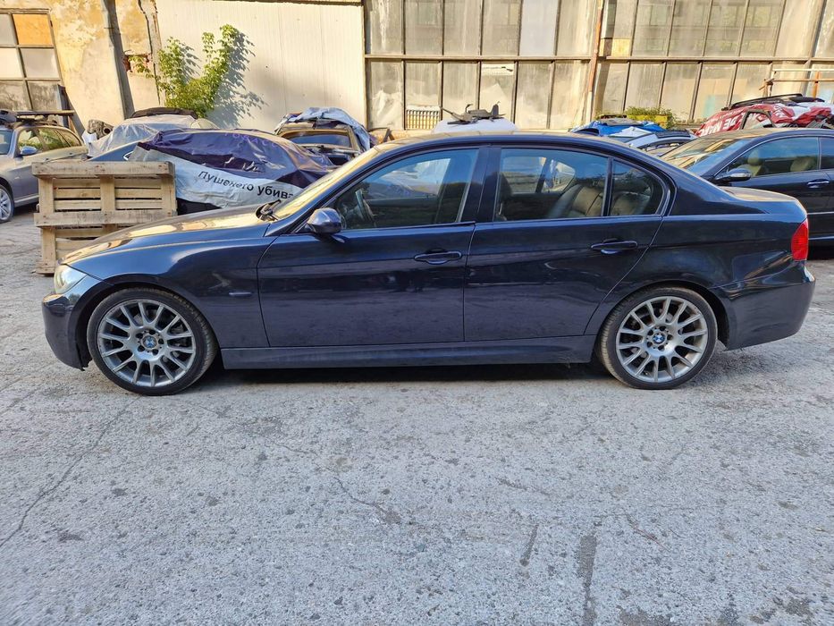 BMW E90 320D 177кс M пакет ксенон навигация рекаро седан  НА ЧАСТИ!