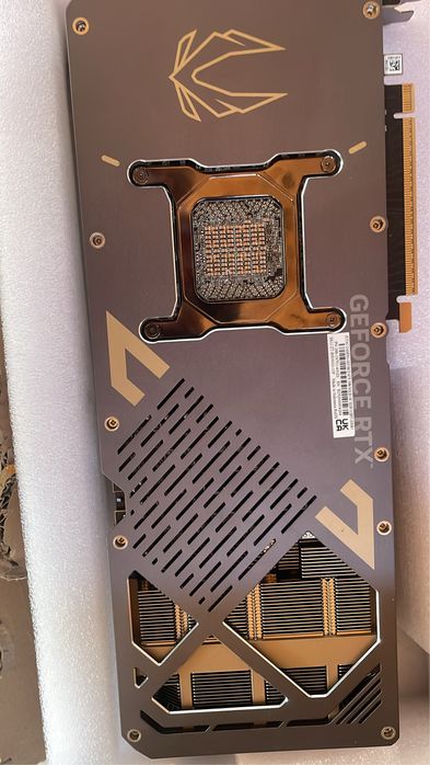 Видеокарта zotac gaming GeForce RTX 5090 solid OC новая