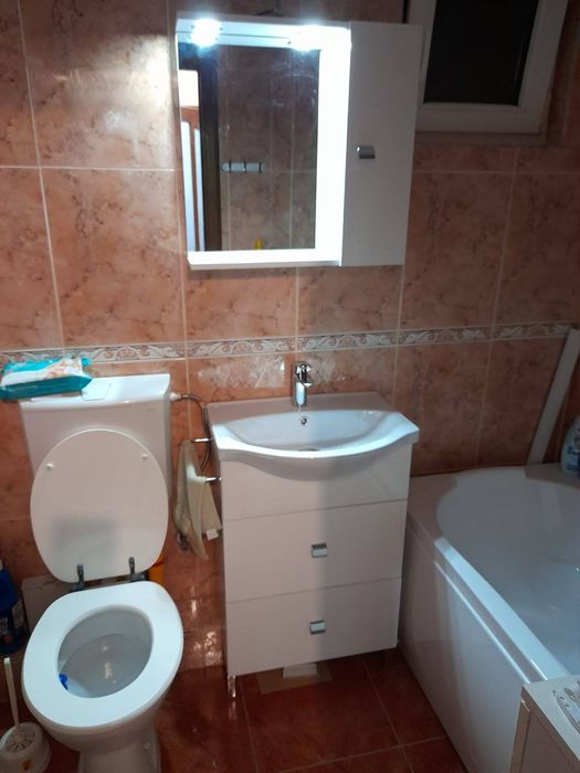 Apartament de inchiriat