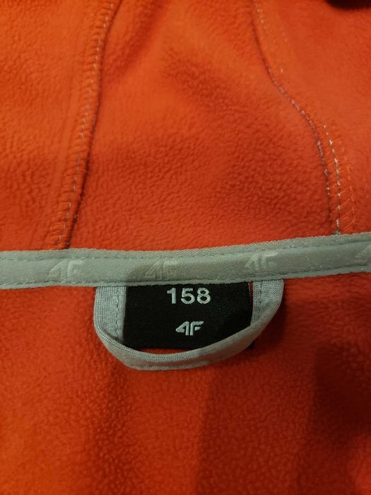 Jacheta anti vant neodry 5000,marca 4F,marimea 158