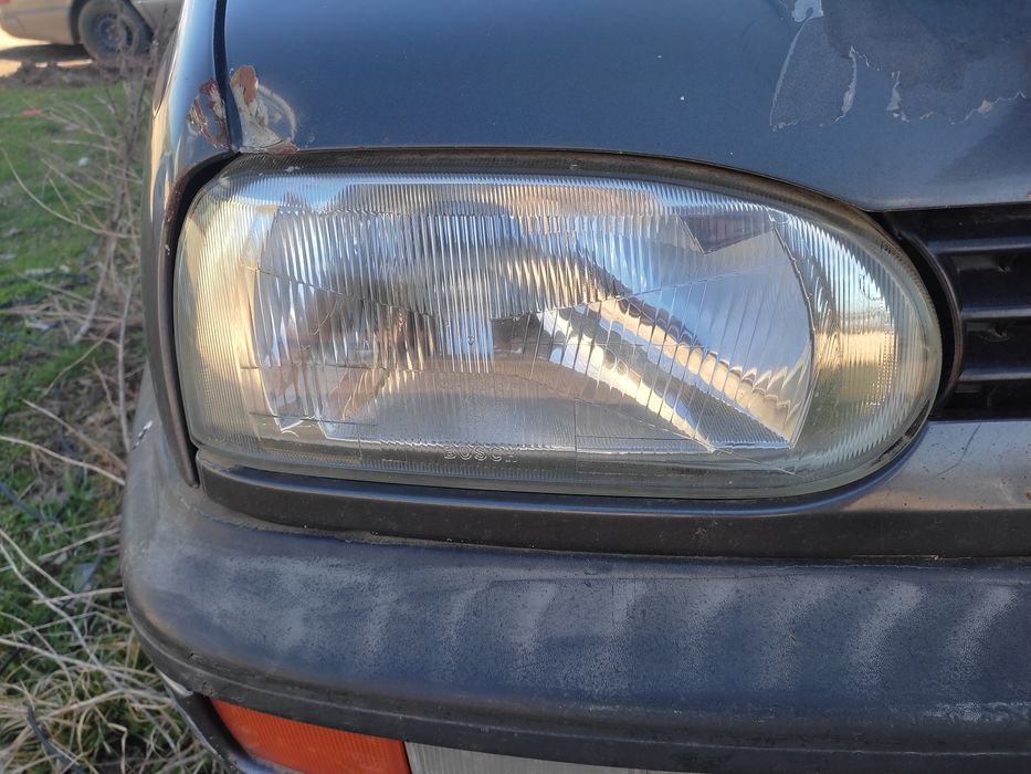 • VW GOLF 3 (1.6  бензин 75кс. 93г.)  на ЧАСТИ също така венто и поло