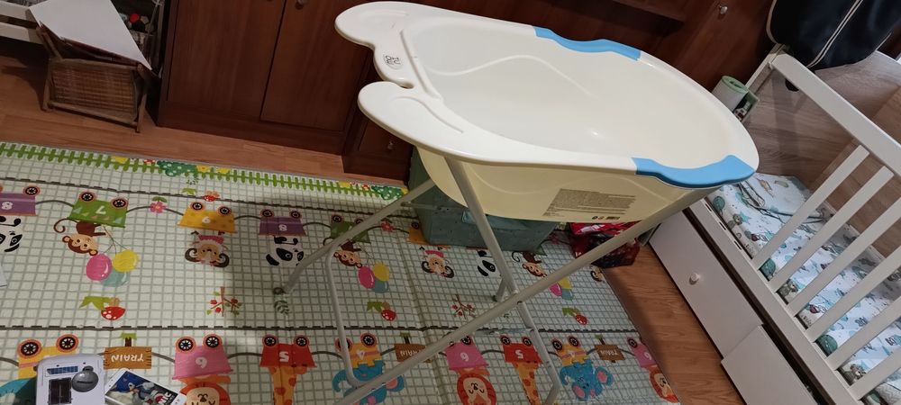 Бебешка вана със стойка Мони