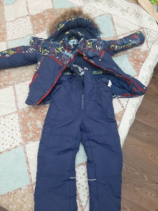 Продам детский пуховик