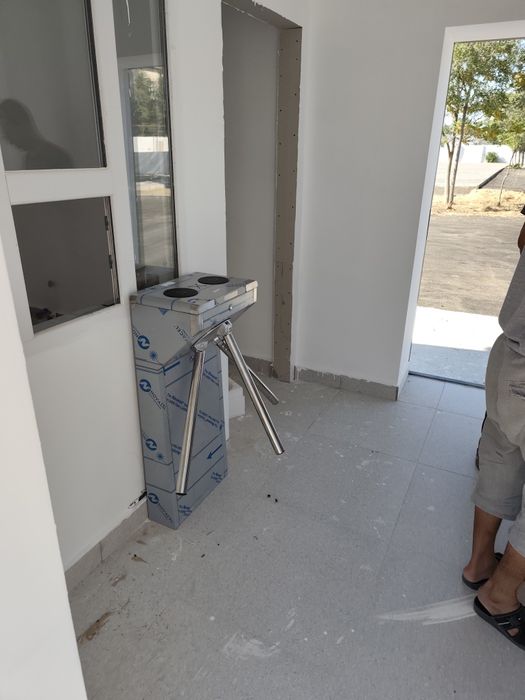 Установка видео наблюдения,домофонов,пожарных сигнализаций, турникетов