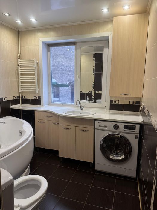 Сдам 3 ком квартиру в районе ресторан Европа