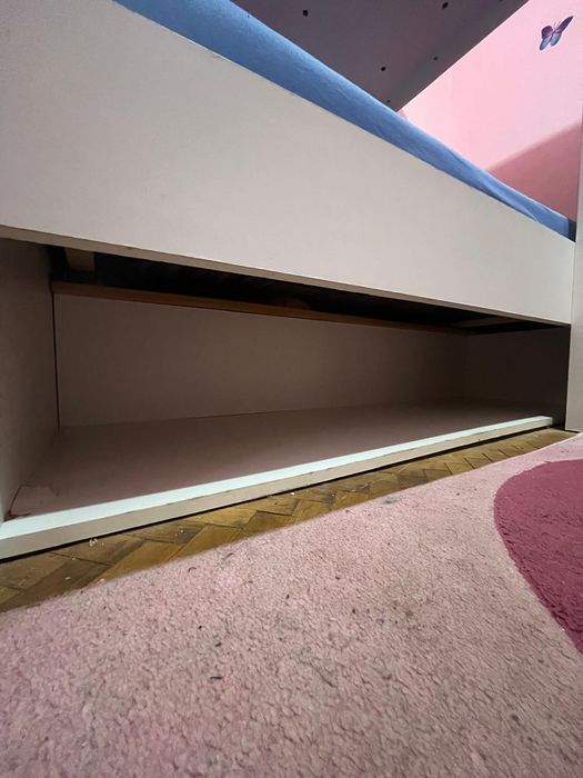 Pat etajat copii cu dulap, etajere și saltele incluse