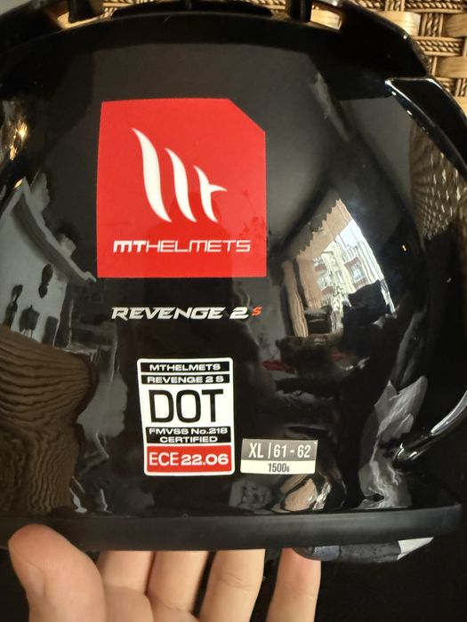 Каска много запазена